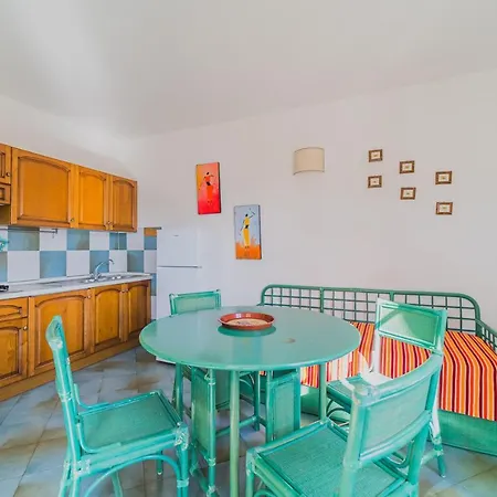 Stella Marina A Campo Apartment *
